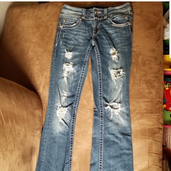 Size 27 Miss Me Jeans - Picture 2 of 2